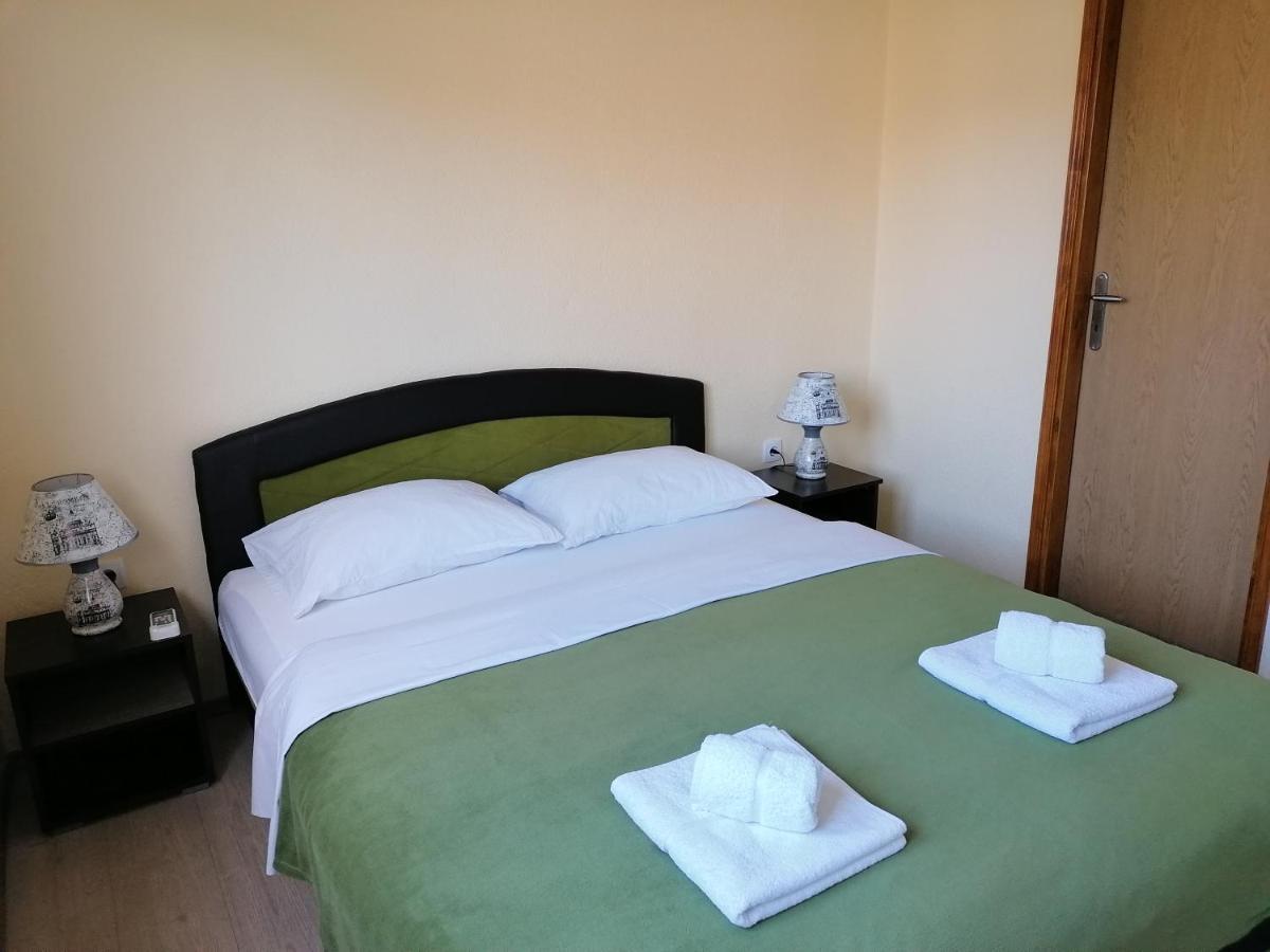 Apartmani Sara Trebinje Bagian luar foto
